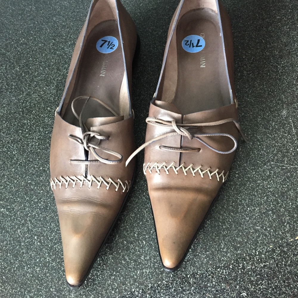 Giorgio Armani auth. beige Oxford shoes, NWT, EU 37 or US 6 - Picture 1 of 5